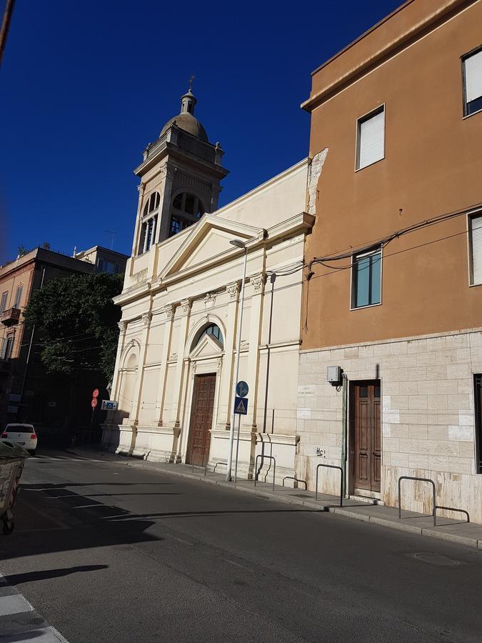 Da Agnese Locazioni Brevi Hotel Cagliari Exterior photo