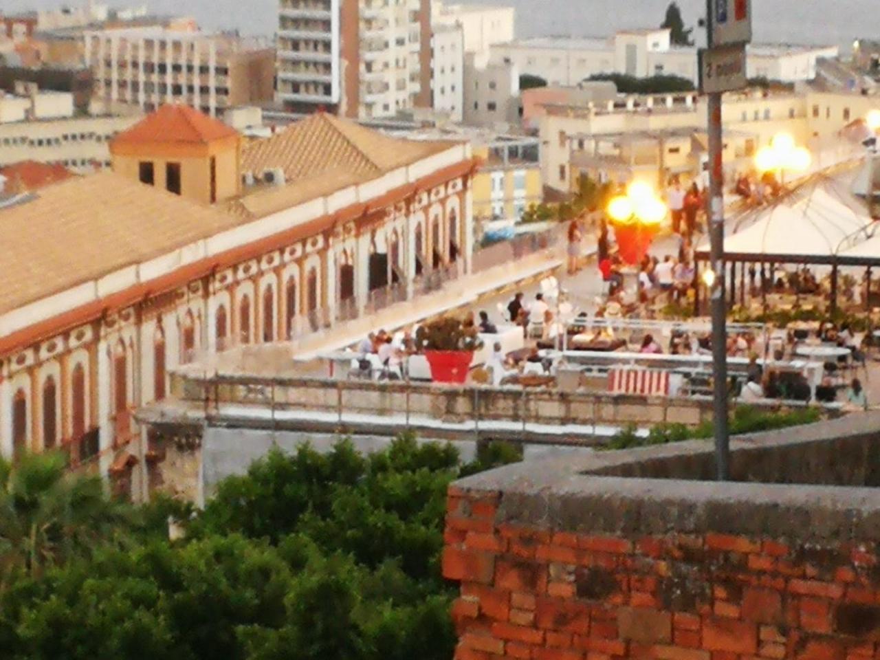 Da Agnese Locazioni Brevi Hotel Cagliari Exterior photo